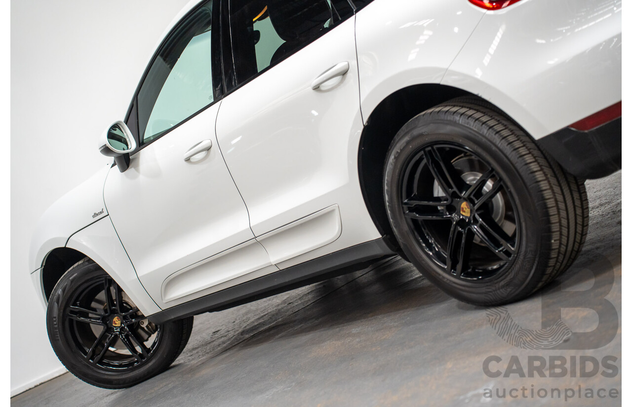 03/2015 Porsche Macan S DIESEL (AWD) MY15 4D Wagon White Turbo Diesel 3.0L