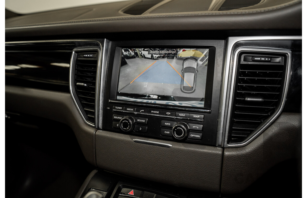 03/2015 Porsche Macan S DIESEL (AWD) MY15 4D Wagon White Turbo Diesel 3.0L