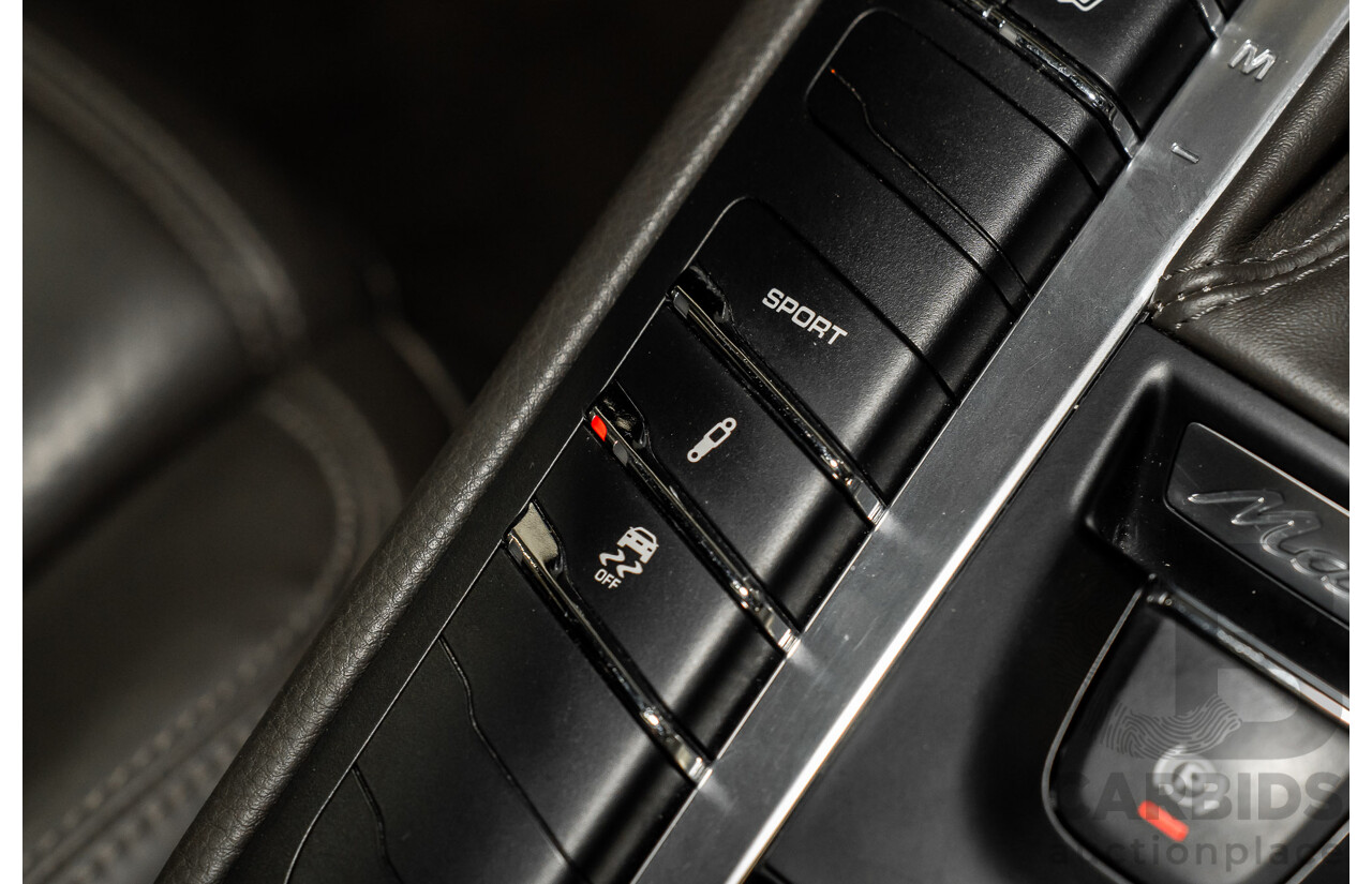 03/2015 Porsche Macan S DIESEL (AWD) MY15 4D Wagon White Turbo Diesel 3.0L