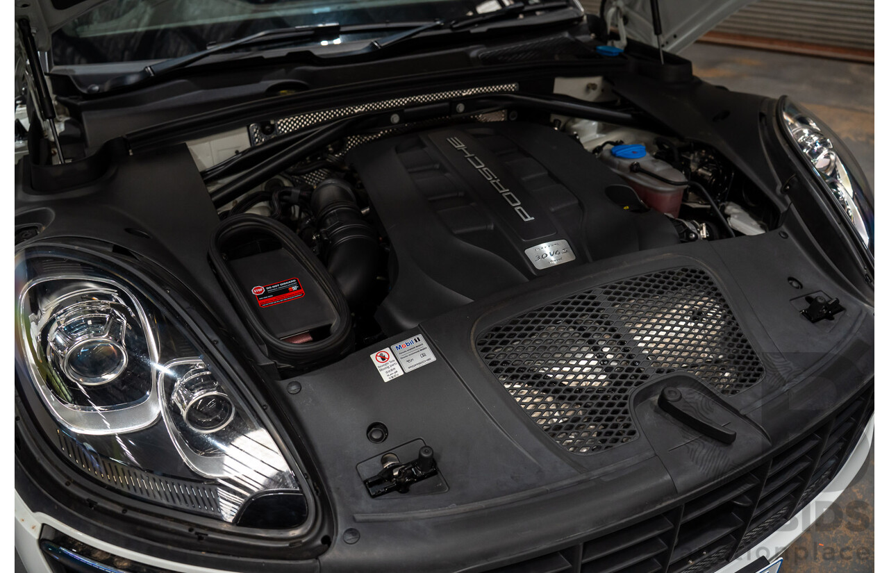 03/2015 Porsche Macan S DIESEL (AWD) MY15 4D Wagon White Turbo Diesel 3.0L