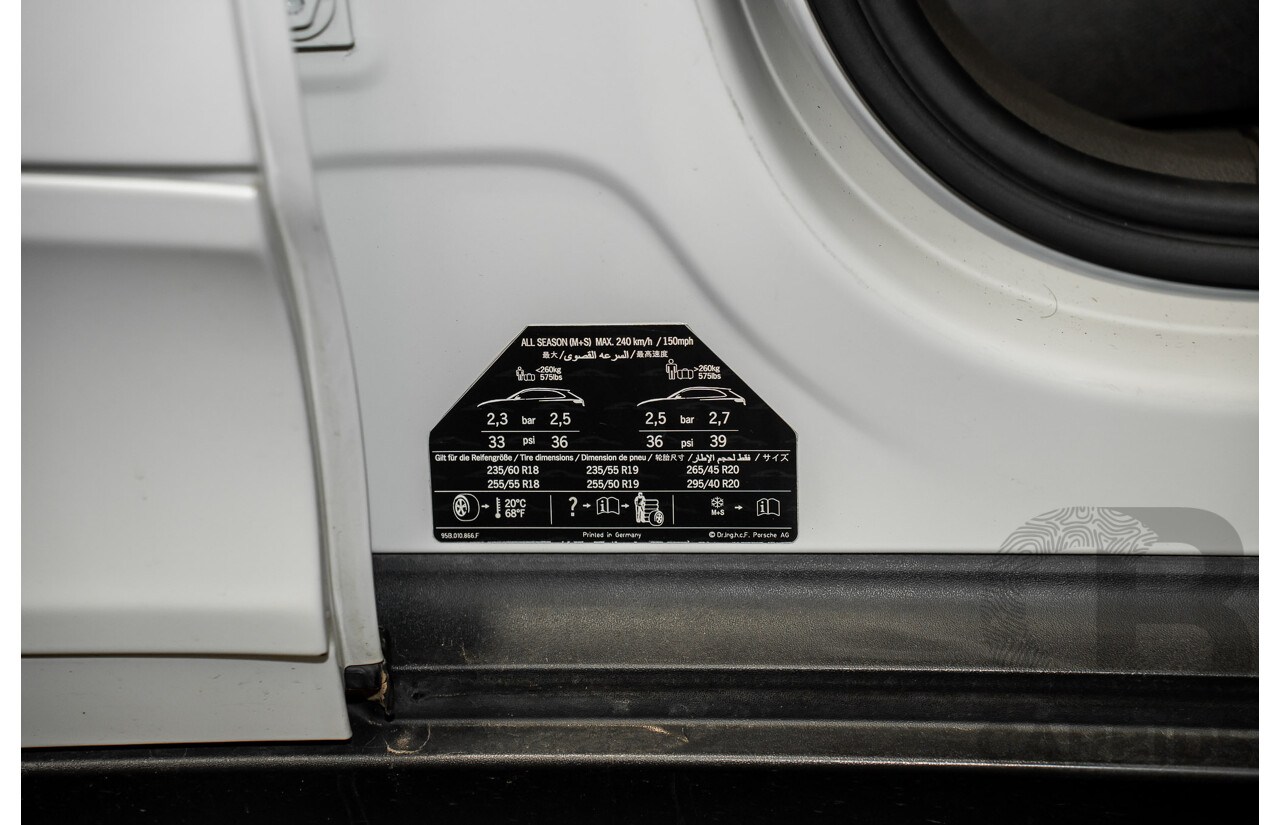 03/2015 Porsche Macan S DIESEL (AWD) MY15 4D Wagon White Turbo Diesel 3.0L