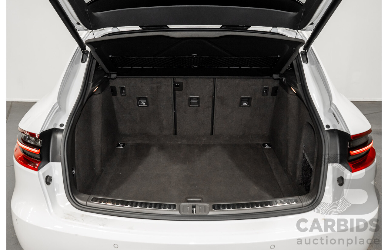 03/2015 Porsche Macan S DIESEL (AWD) MY15 4D Wagon White Turbo Diesel 3.0L