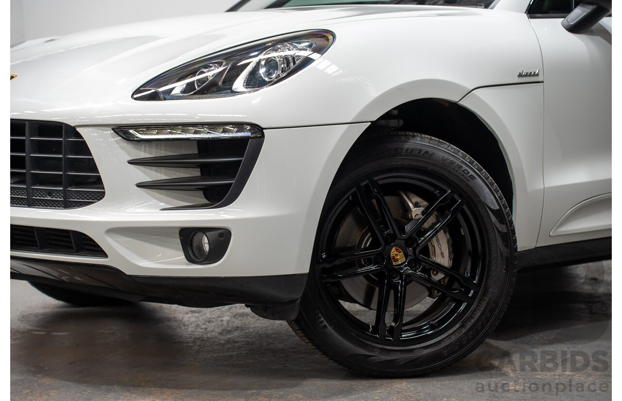 03/2015 Porsche Macan S DIESEL (AWD) MY15 4D Wagon White Turbo Diesel 3.0L