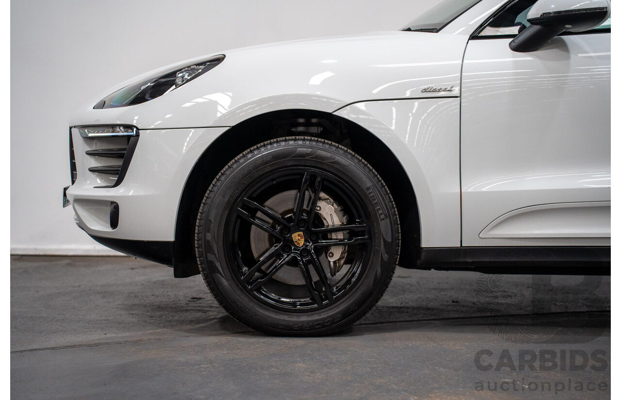 03/2015 Porsche Macan S DIESEL (AWD) MY15 4D Wagon White Turbo Diesel 3.0L