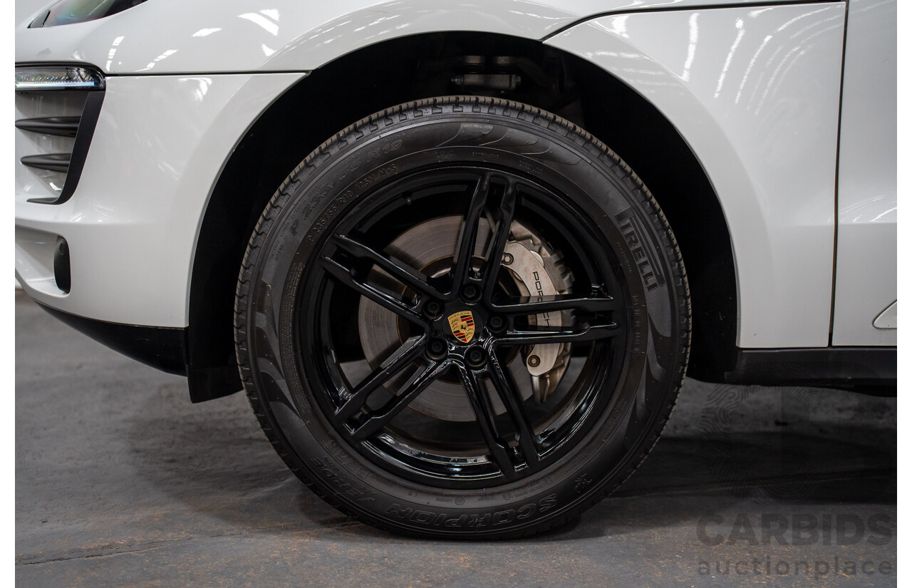 03/2015 Porsche Macan S DIESEL (AWD) MY15 4D Wagon White Turbo Diesel 3.0L