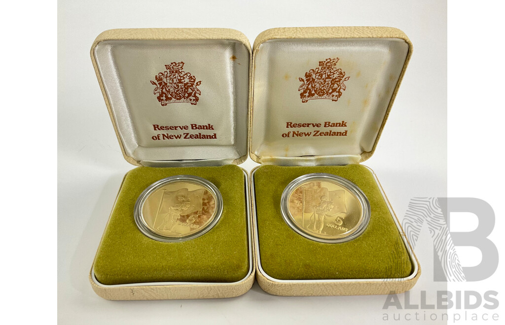 Two New Zealand RBNZ 1990 Five Dollar Coins, ANZAC