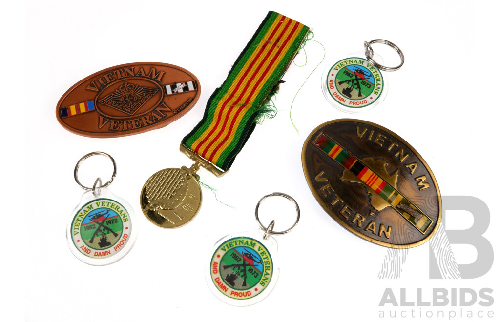 Collection Vietnam Veterans Items Comprising Two Belt Buckles, Three Key Rings and Medal with Ribbon