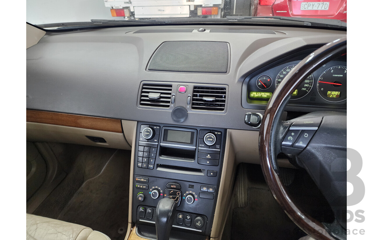 5/2007 Volvo Xc90 D5 MY07 4d Wagon Silver 2.4L