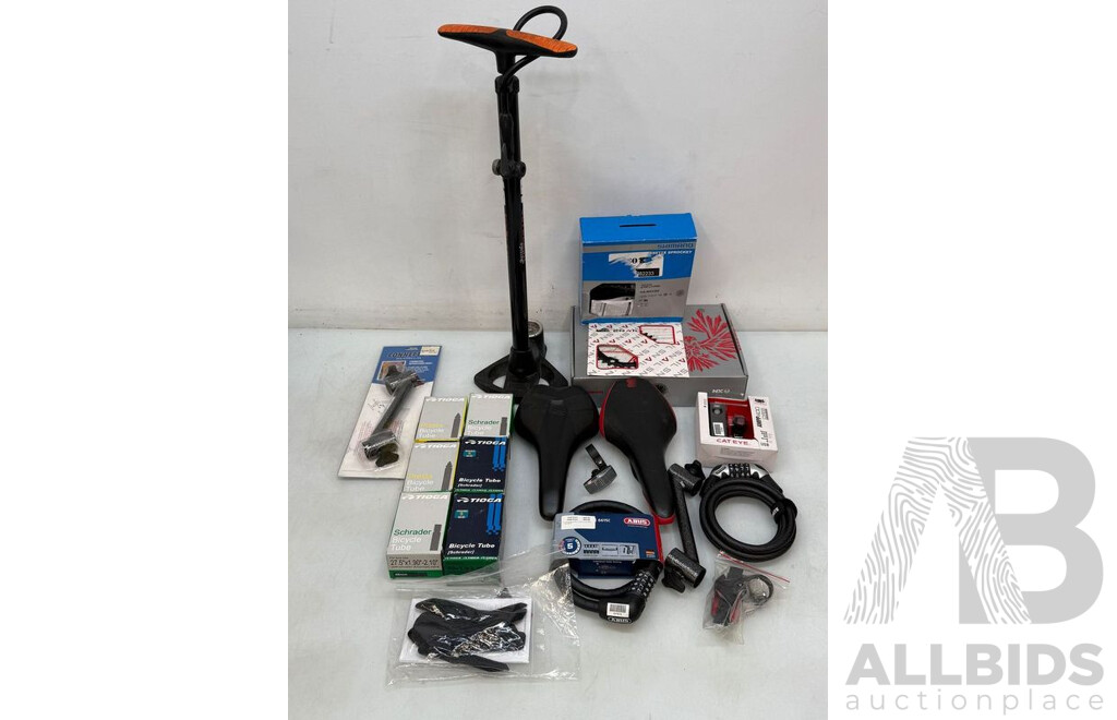 Lot of Assorted Bike Parts and Accessories