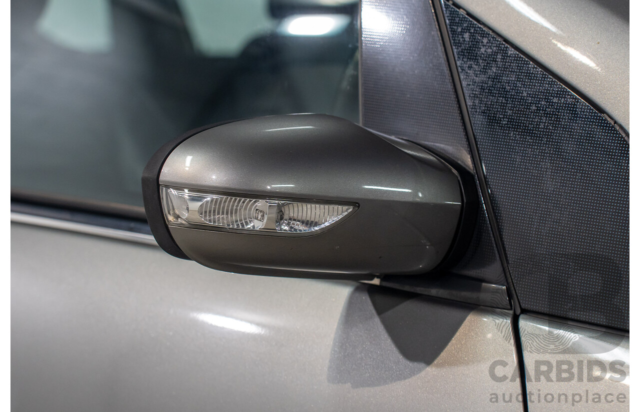 5/2007 Mercedes-Benz B200 Turbo 245 07 Upgrade 5d Hatchback Comet Grey Metallic Turbo 2.0L