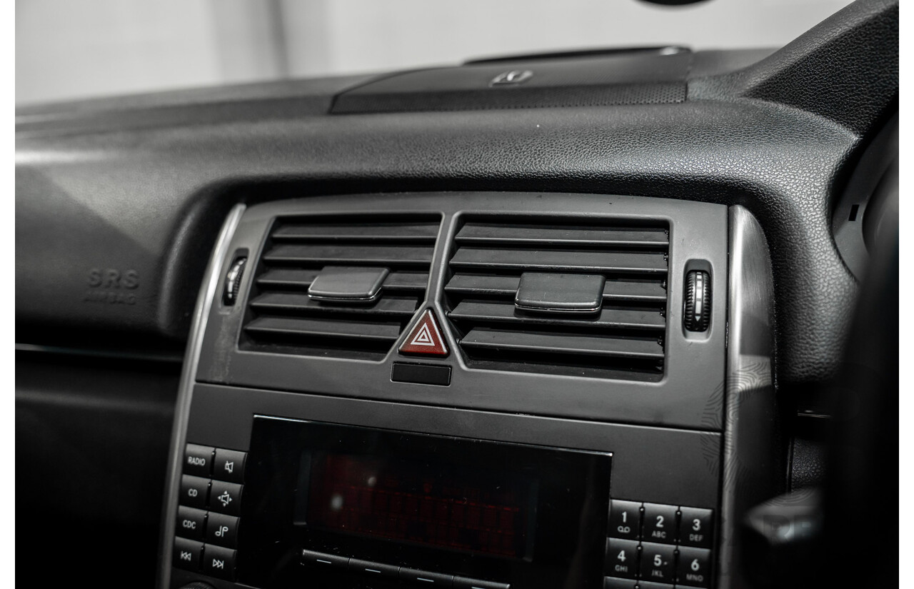 5/2007 Mercedes-Benz B200 Turbo 245 07 Upgrade 5d Hatchback Comet Grey Metallic Turbo 2.0L