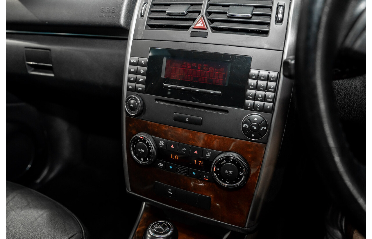 5/2007 Mercedes-Benz B200 Turbo 245 07 Upgrade 5d Hatchback Comet Grey Metallic Turbo 2.0L