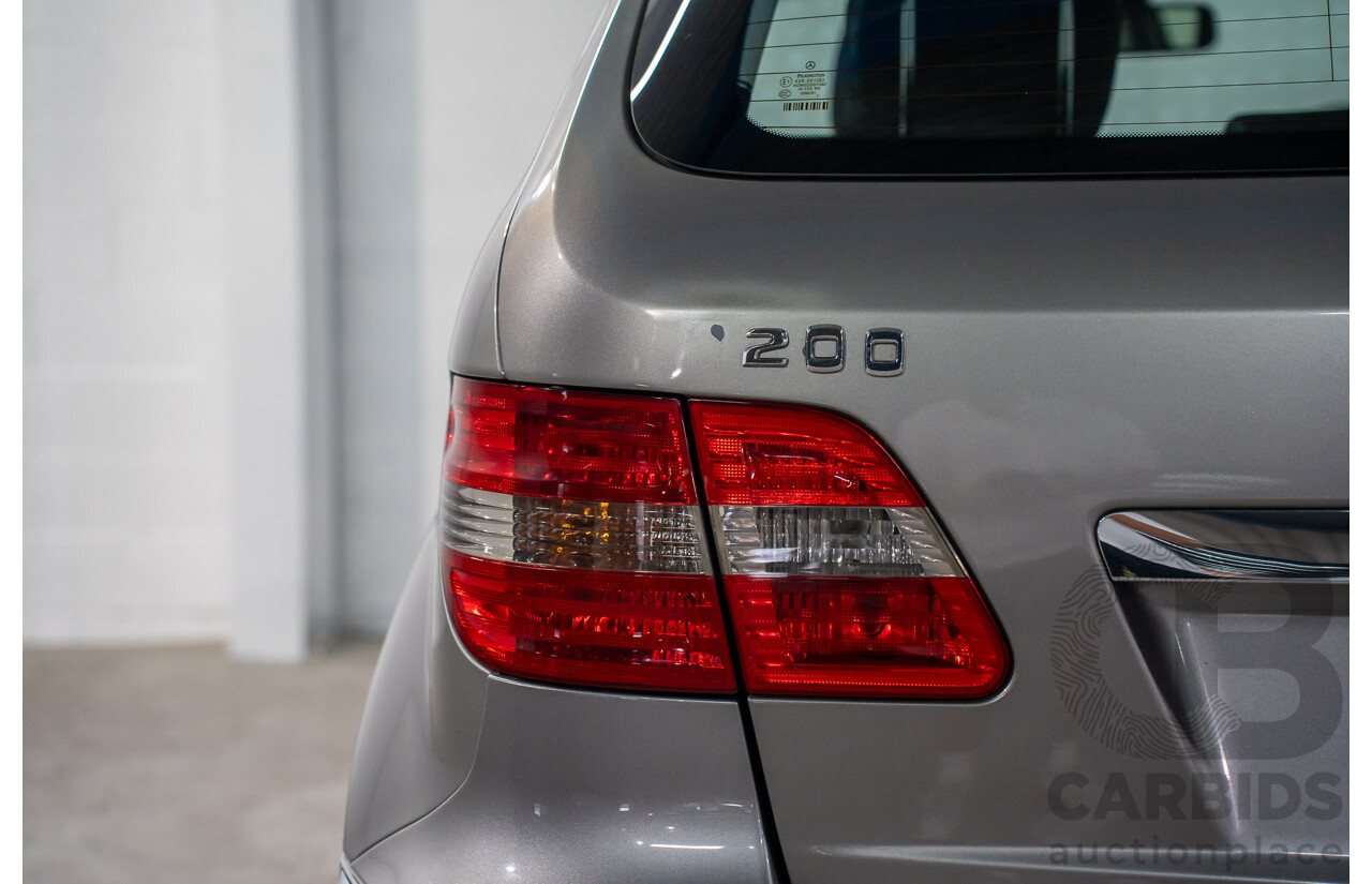 5/2007 Mercedes-Benz B200 Turbo 245 07 Upgrade 5d Hatchback Comet Grey Metallic Turbo 2.0L