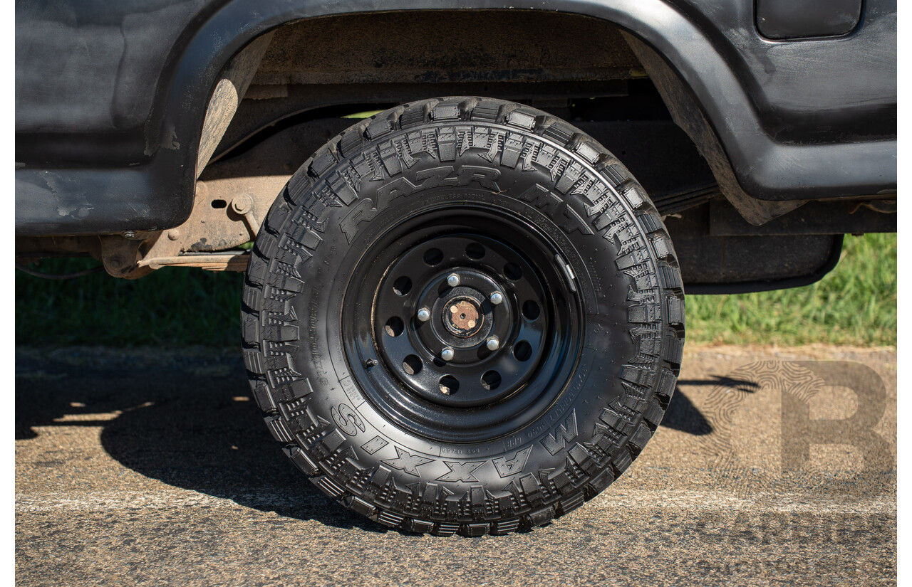 8/1981 Ford Bronco XLT (4x4) 2d Wagon Black 351ci V8 5.8L - Ute Conversion