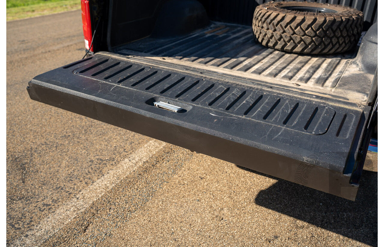 8/1981 Ford Bronco XLT (4x4) 2d Wagon Black 351ci V8 5.8L - Ute Conversion