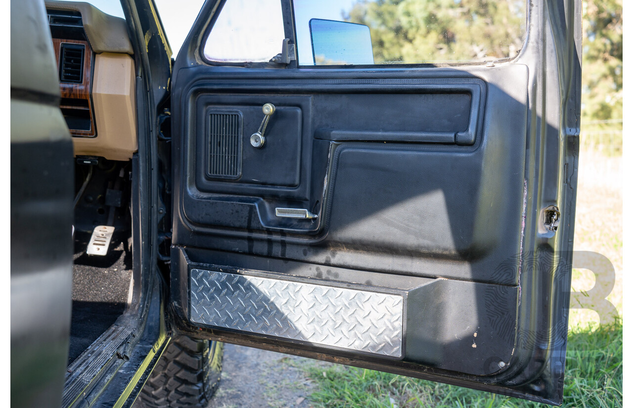 8/1981 Ford Bronco XLT (4x4) 2d Wagon Black 351ci V8 5.8L - Ute Conversion