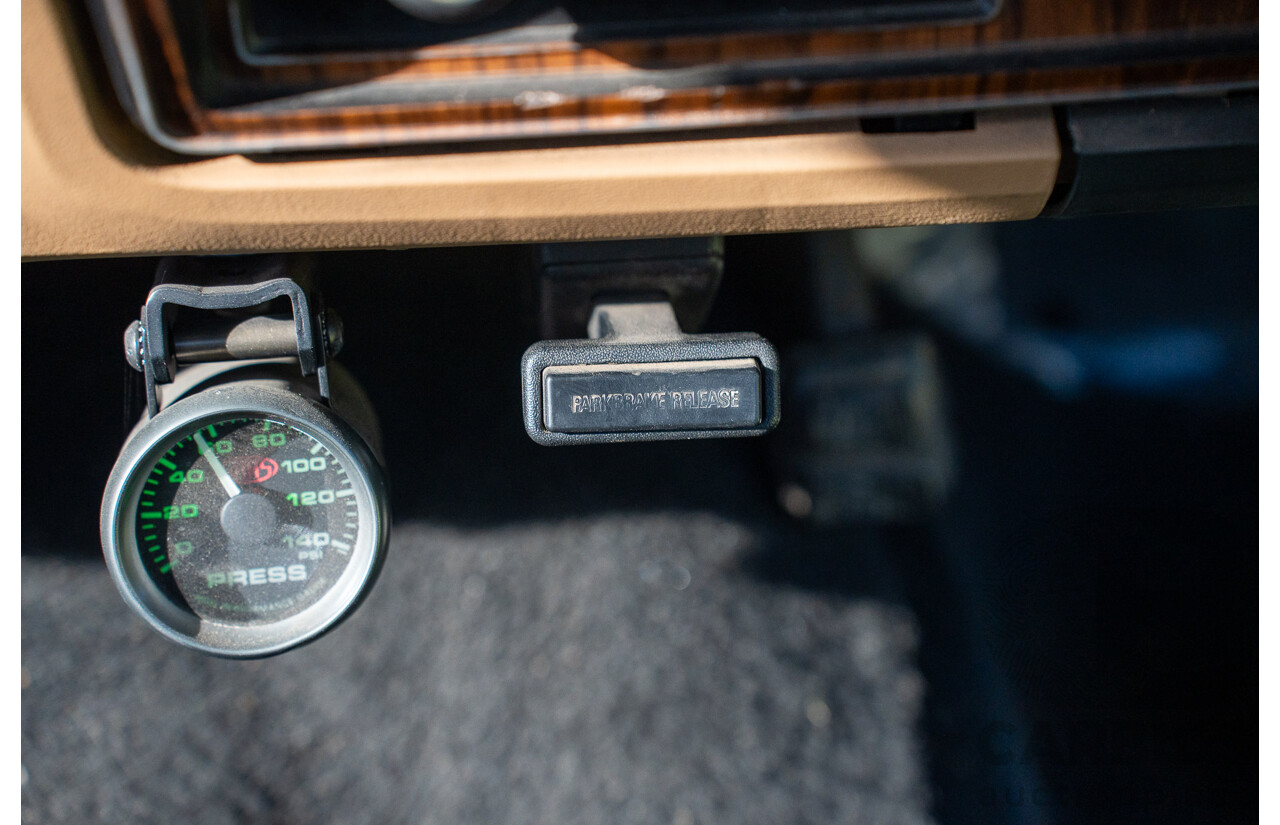 8/1981 Ford Bronco XLT (4x4) 2d Wagon Black 351ci V8 5.8L - Ute Conversion