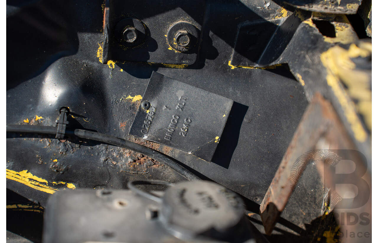 8/1981 Ford Bronco XLT (4x4) 2d Wagon Black 351ci V8 5.8L - Ute Conversion