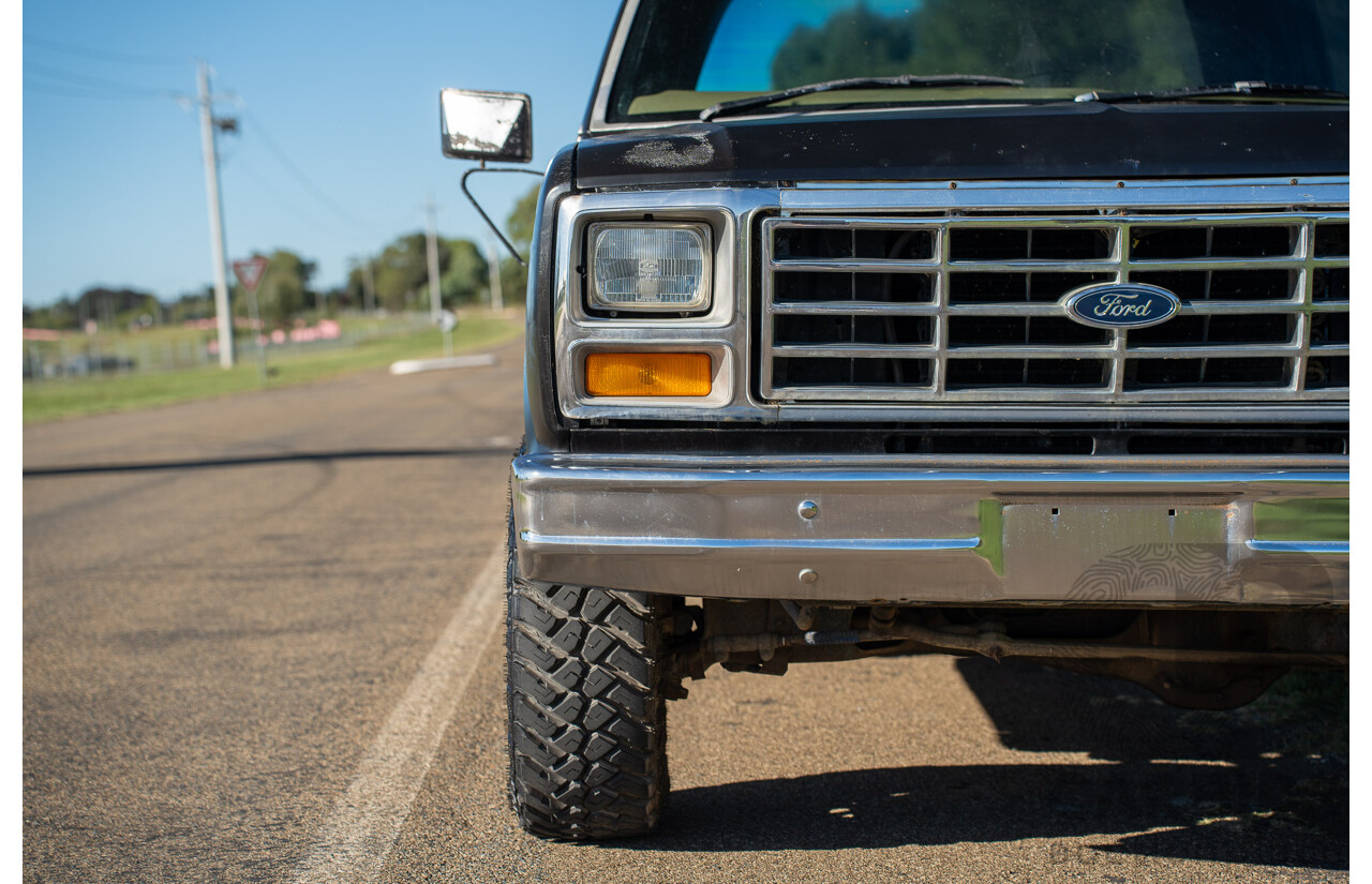 8/1981 Ford Bronco XLT (4x4) 2d Wagon Black 351ci V8 5.8L - Ute Conversion