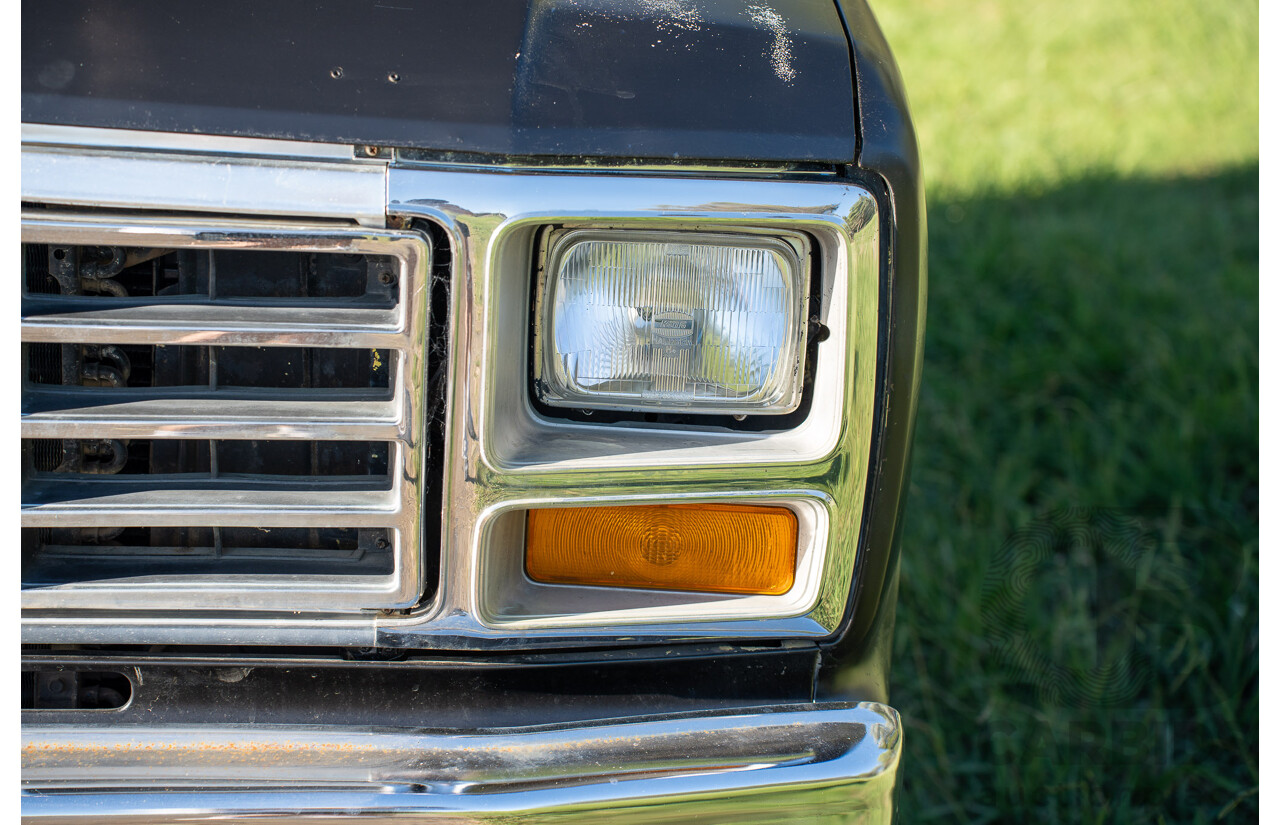 8/1981 Ford Bronco XLT (4x4) 2d Wagon Black 351ci V8 5.8L - Ute Conversion