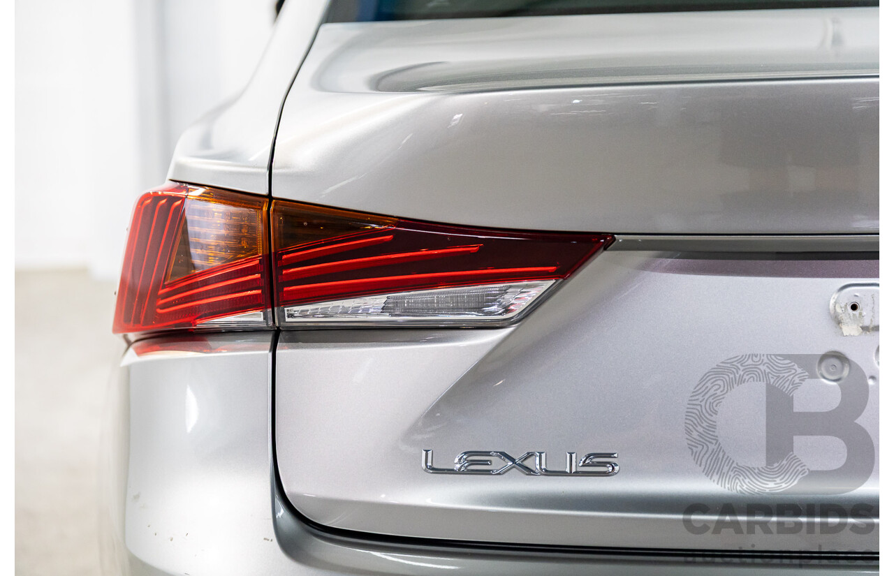 05/2019 Lexus IS300h Luxury Hybrid AVE30R (RWD) 4d Sedan Titanium Silver Metallic 2.5L - Hybrid