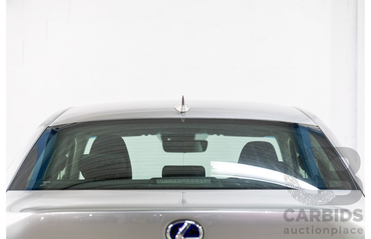 05/2019 Lexus IS300h Luxury Hybrid AVE30R (RWD) 4d Sedan Titanium Silver Metallic 2.5L - Hybrid