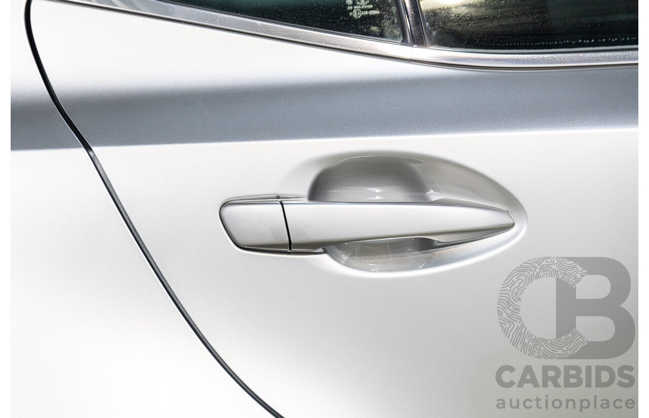 05/2019 Lexus IS300h Luxury Hybrid AVE30R (RWD) 4d Sedan Titanium Silver Metallic 2.5L - Hybrid