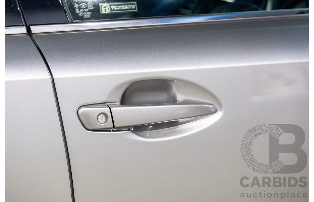 05/2019 Lexus IS300h Luxury Hybrid AVE30R (RWD) 4d Sedan Titanium Silver Metallic 2.5L - Hybrid