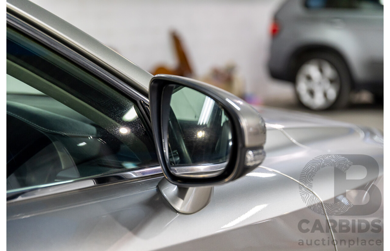 05/2019 Lexus IS300h Luxury Hybrid AVE30R (RWD) 4d Sedan Titanium Silver Metallic 2.5L - Hybrid