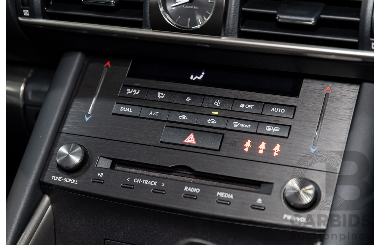 05/2019 Lexus IS300h Luxury Hybrid AVE30R (RWD) 4d Sedan Titanium Silver Metallic 2.5L - Hybrid