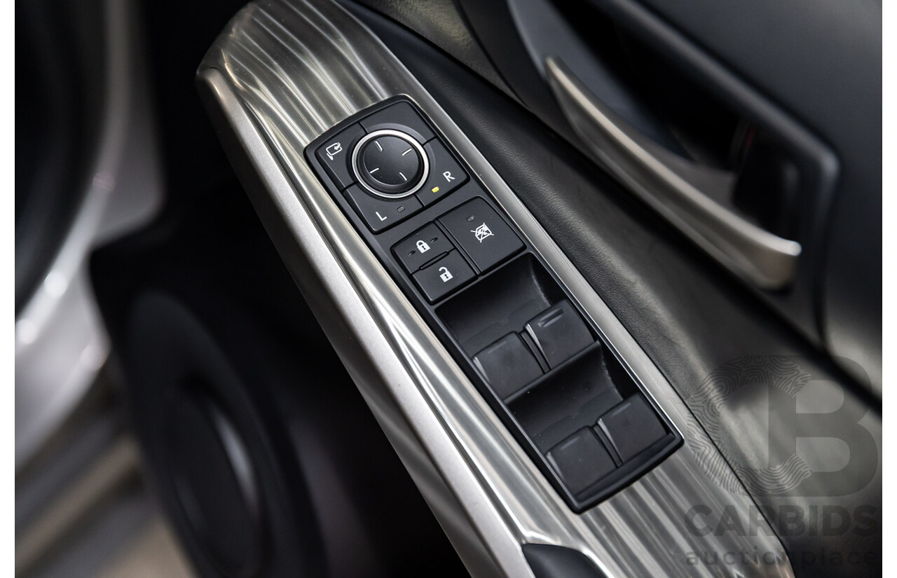 05/2019 Lexus IS300h Luxury Hybrid AVE30R (RWD) 4d Sedan Titanium Silver Metallic 2.5L - Hybrid