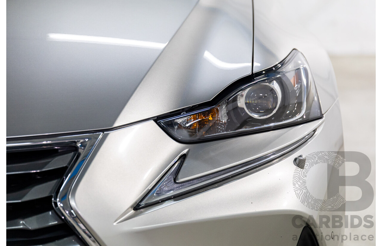05/2019 Lexus IS300h Luxury Hybrid AVE30R (RWD) 4d Sedan Titanium Silver Metallic 2.5L - Hybrid