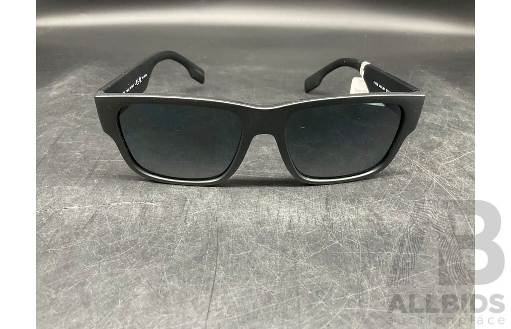 Mens B 4358 Knight, Black Mat57/18 145 Branded BURBERRY  Sunglasses  - ORP $367