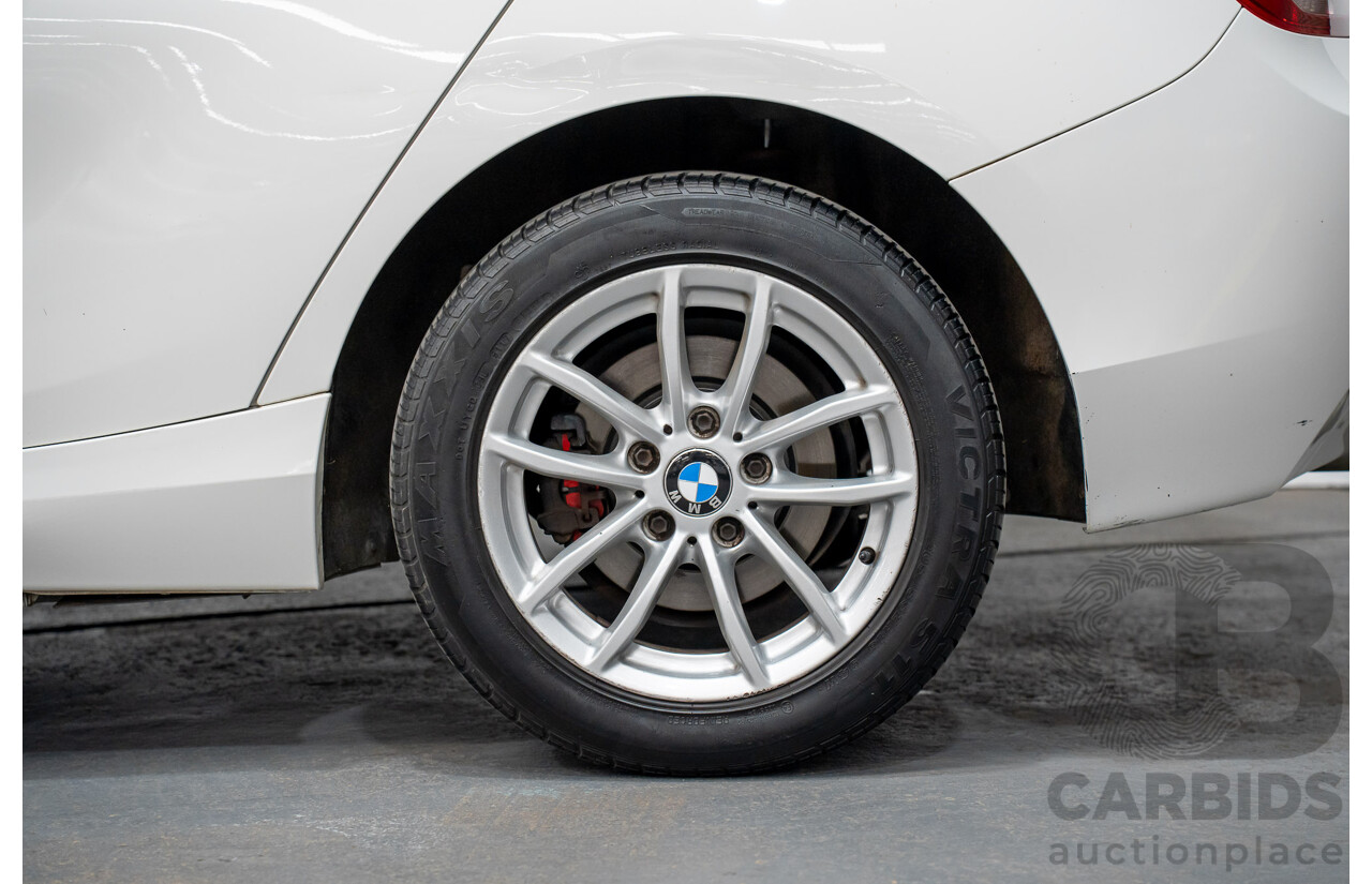 10/2014 BMW 116i SPORT LINE RWD F20 MY13 5D Hatchback White Turbo1.6L