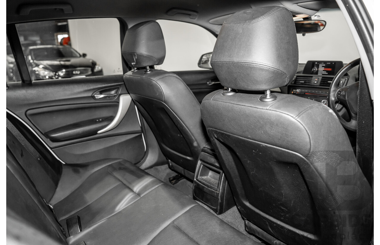 10/2014 BMW 116i SPORT LINE RWD F20 MY13 5D Hatchback White Turbo1.6L