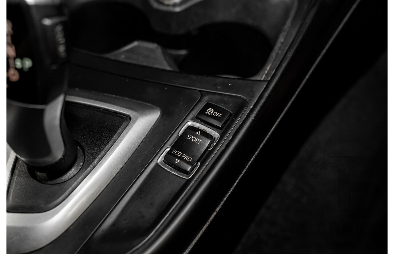 10/2014 BMW 116i SPORT LINE RWD F20 MY13 5D Hatchback White Turbo1.6L