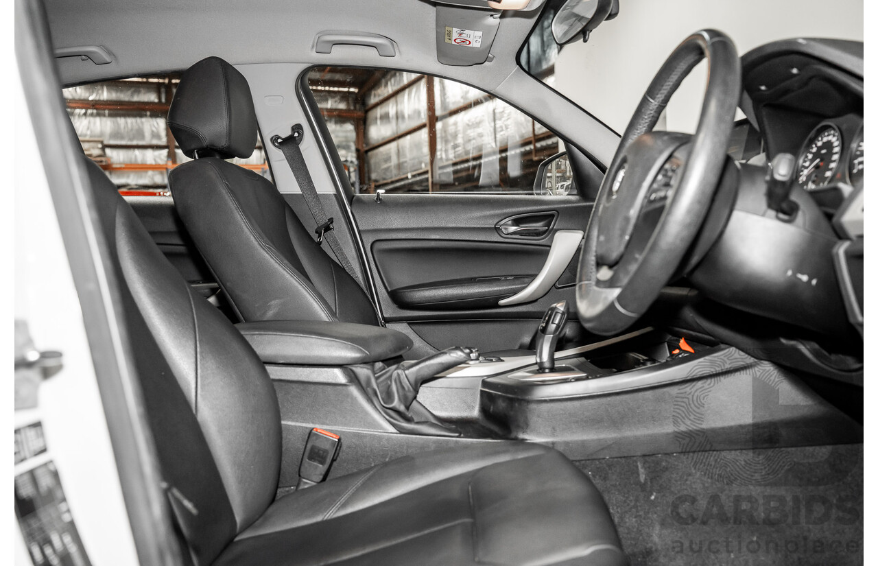 10/2014 BMW 116i SPORT LINE RWD F20 MY13 5D Hatchback White Turbo1.6L