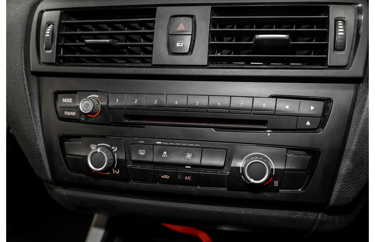 10/2014 BMW 116i SPORT LINE RWD F20 MY13 5D Hatchback White Turbo1.6L