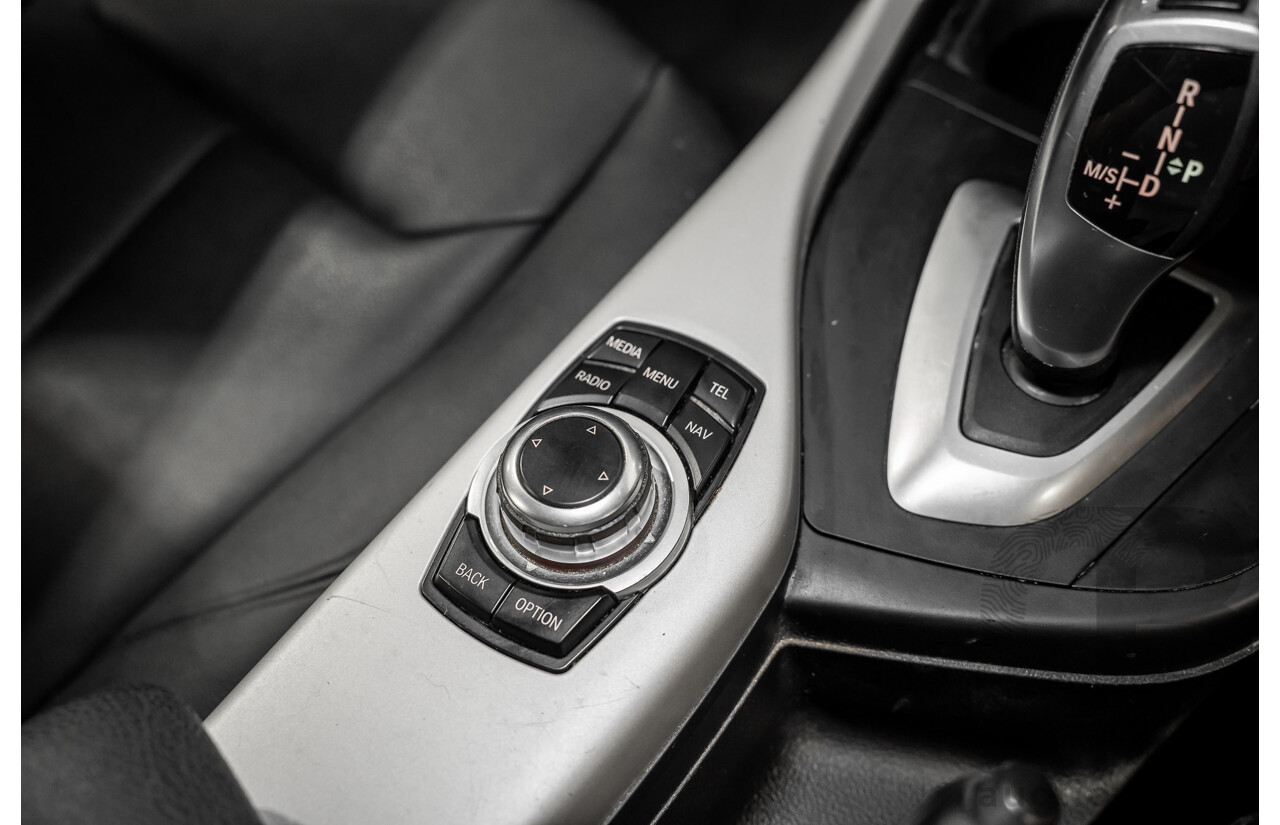 10/2014 BMW 116i SPORT LINE RWD F20 MY13 5D Hatchback White Turbo1.6L