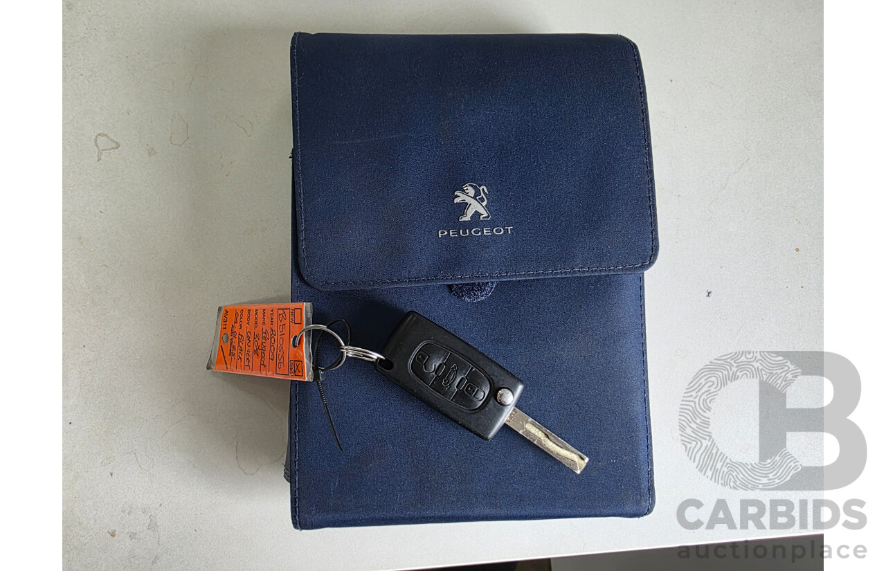 9/2009 Peugeot 308 CC  2d Cabriolet Black Turbo 1.6L