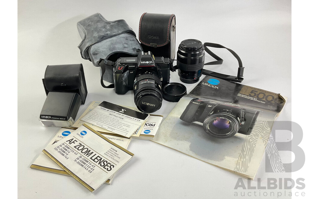 Minolta 35mm Film Camera, 5000 AF with Flash, Sigma Lens and Manuals