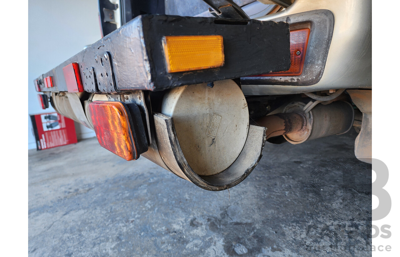 10/2001 Toyota Landcruiser Prado GXL (4x4) VZJ95R 4d Wagon White 3.4L