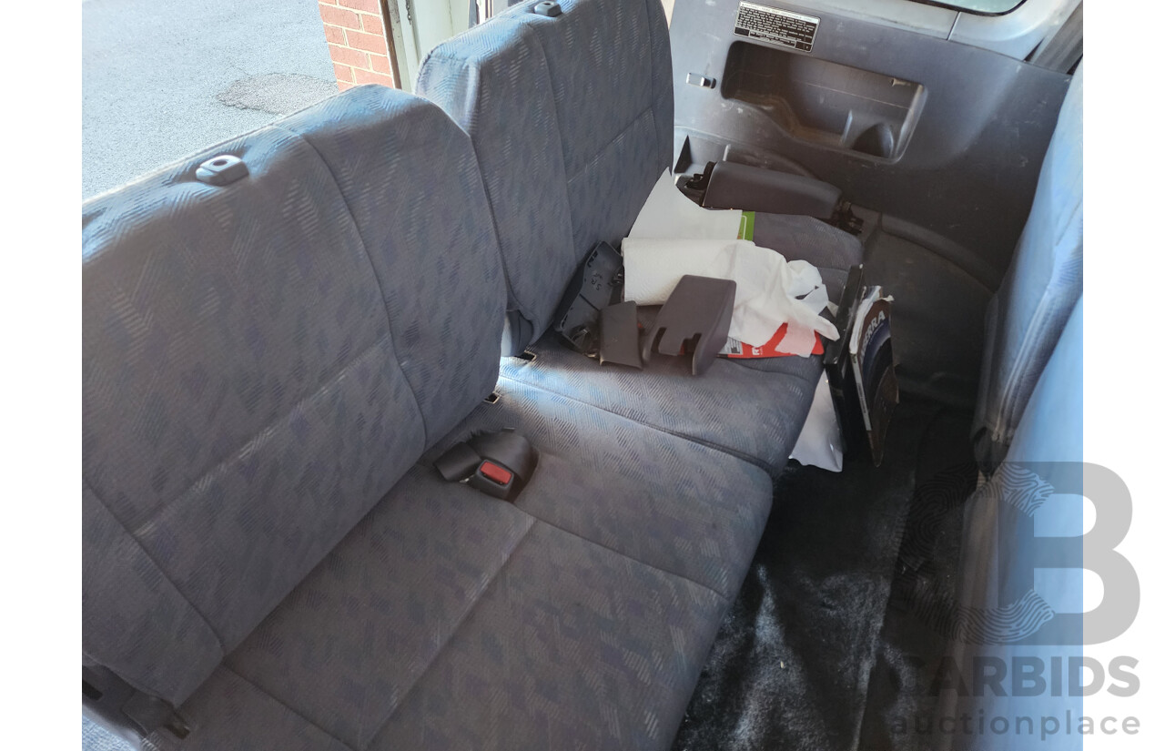 10/2001 Toyota Landcruiser Prado GXL (4x4) VZJ95R 4d Wagon White 3.4L