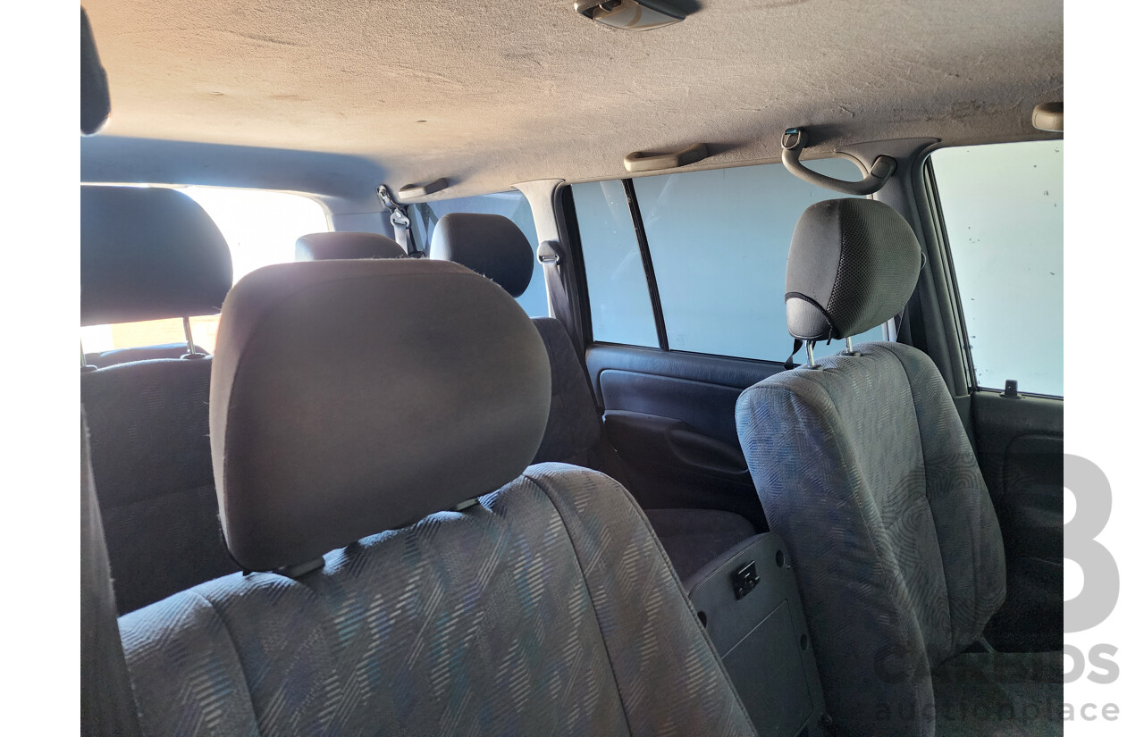 10/2001 Toyota Landcruiser Prado GXL (4x4) VZJ95R 4d Wagon White 3.4L