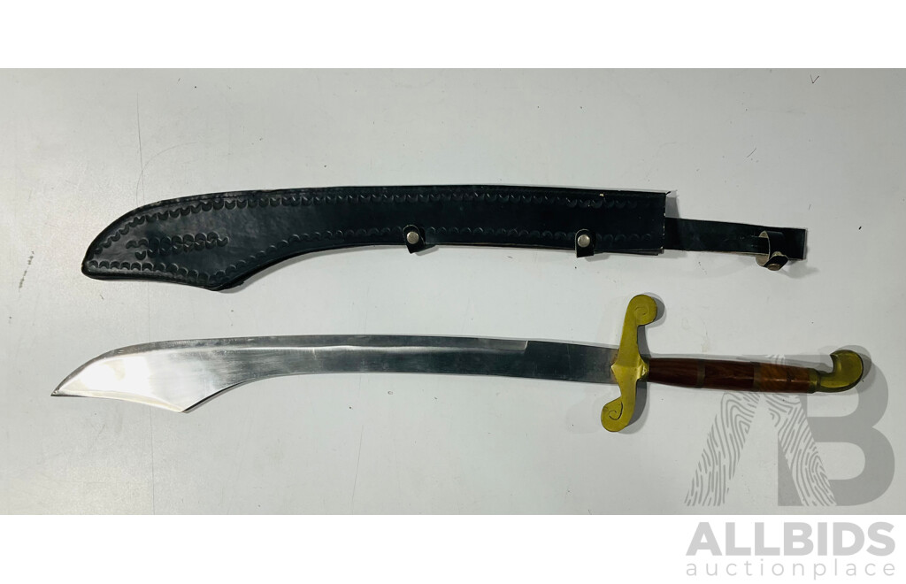 Display Scimitar with Brass Handle, Pommel and Crossguard & Leather Sheath