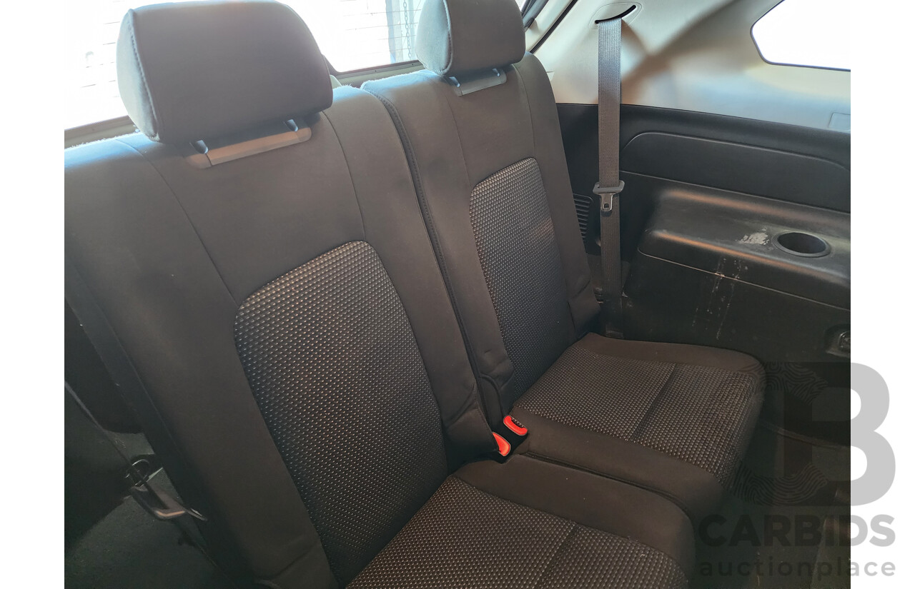9/2012 Holden Captiva 7 SX (fwd) CG SERIES II 4d Wagon Black 2.2L