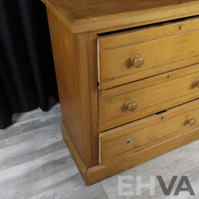 Edwardian Kauri Pine Chest of Drawers
