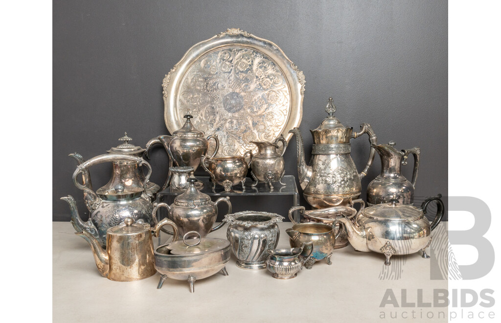 Collection Vintage and Other Silver Plate Items