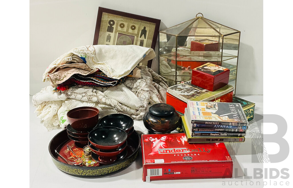 Collection Items Including Display - Lot 1608137 | ALLBIDS