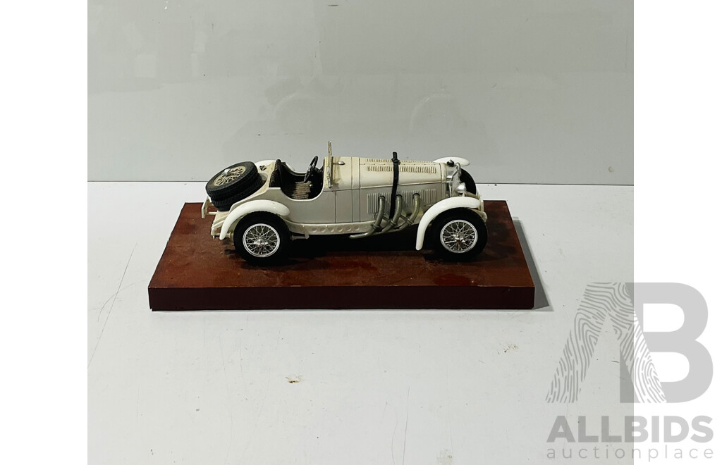 Mercedes Benz SSKL Die Cast Diecast Model on Display Base
